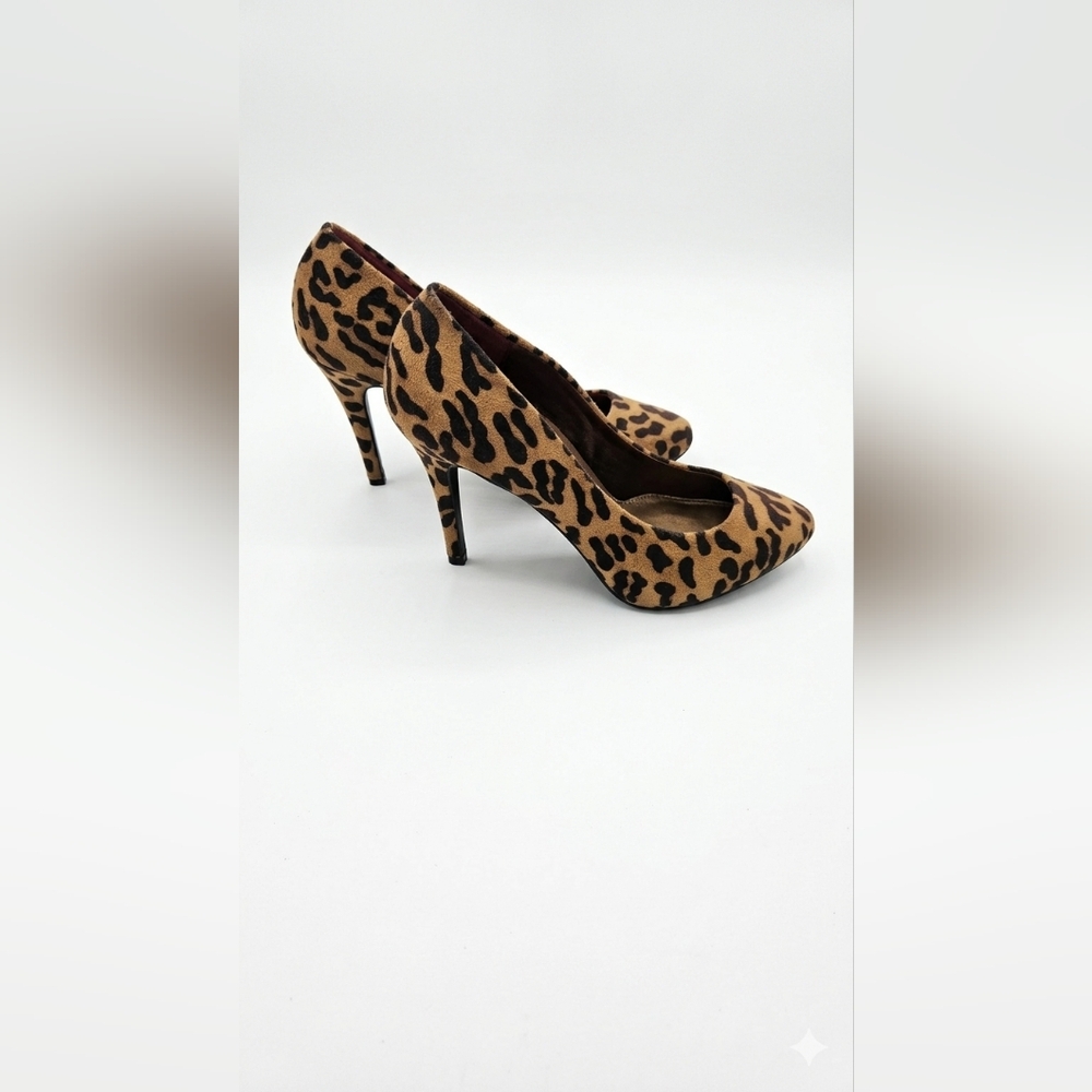 Christian Siriano Leopard Heels - Picture 4 of 5